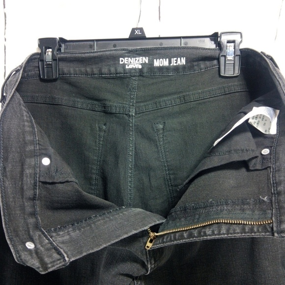 Levi's Denizen Mom Distressed Black Jeans Size 15 - Picture 7 of 8